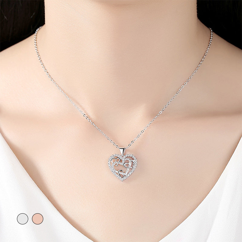 LoveFlow – Romantic Interlocking Necklace