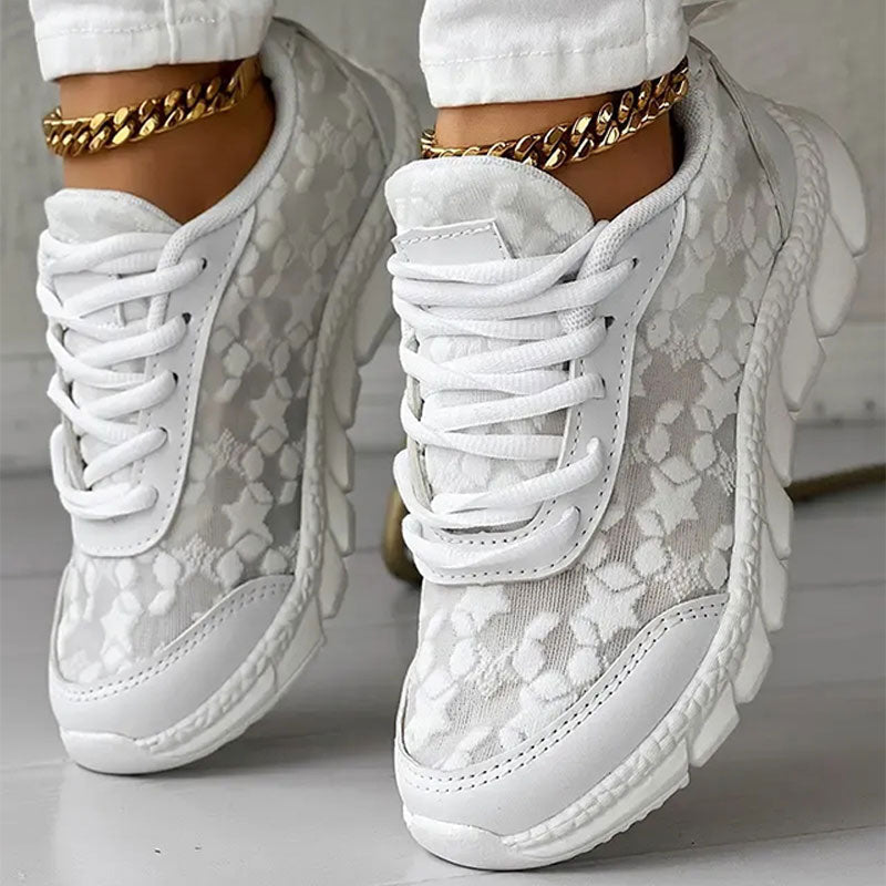 LumoRun – Lightweight Breathable Lace Sneakers