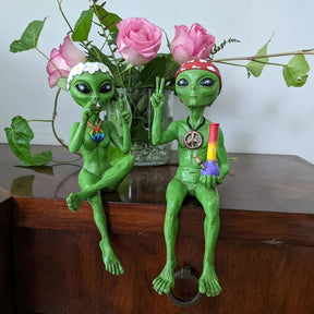 AlienMeme – Funny 2026 Alien Artwork