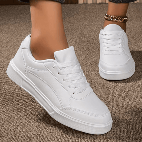 Stella — Platform Sneaker with Metallic Accents