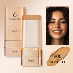 AuraFace – Luminous Dual-Ended Foundation Stick