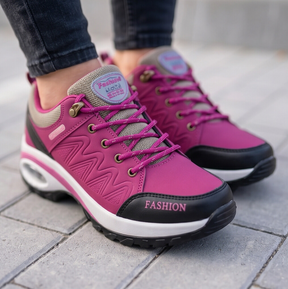 Waveline — Platform Sneaker with Visible Air Cushion
