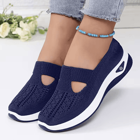 Pebble — Slip-On Walking Shoes with Rocker Sole