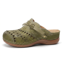 Rosalie — Laser-Cut Clog with Bow Detail