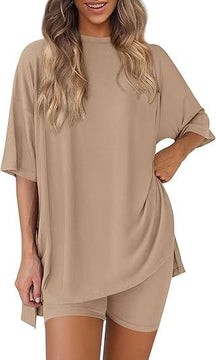 ComfiChic - Two Piece Relaxed Fit Set