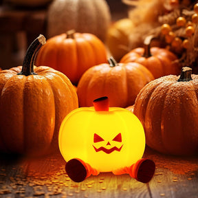GlowGrin – Mischievous Grinning Pumpkin Night Light