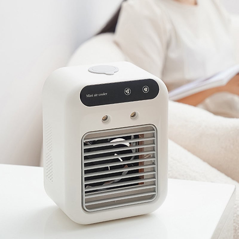 BreezeMist – Mini Spray Cooling Fan