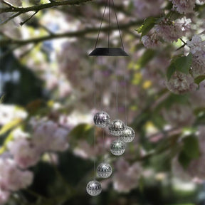 LunaBreeze Chime – Weatherproof Solar Garden Light Charm