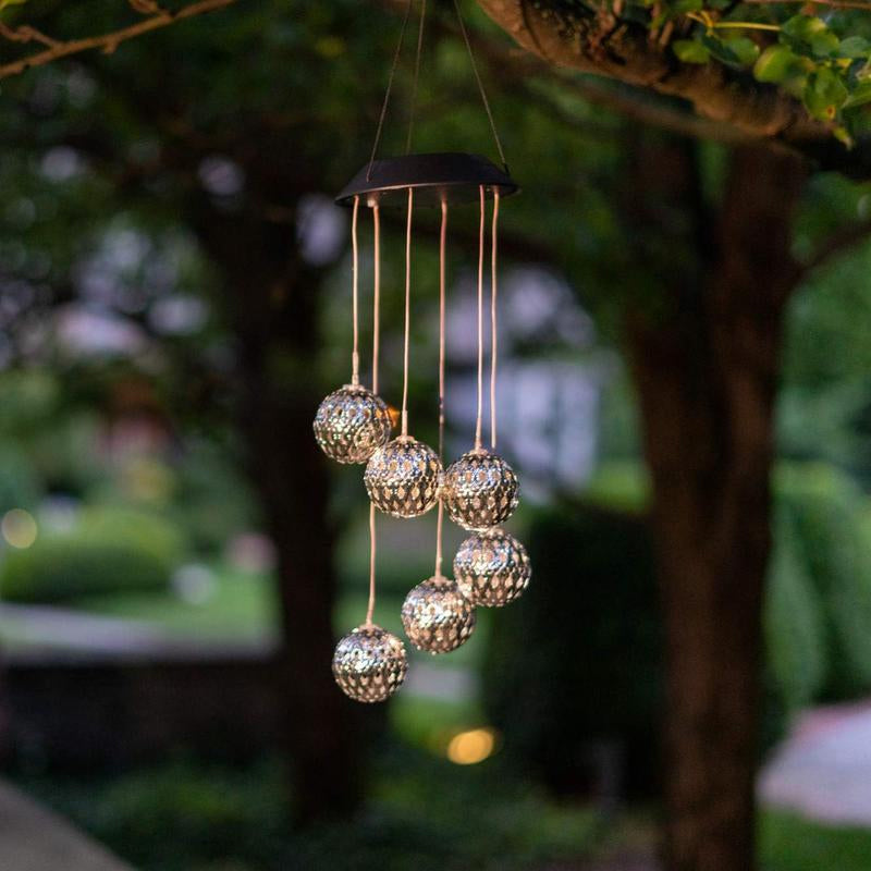 LunaBreeze Chime – Weatherproof Solar Garden Light Charm
