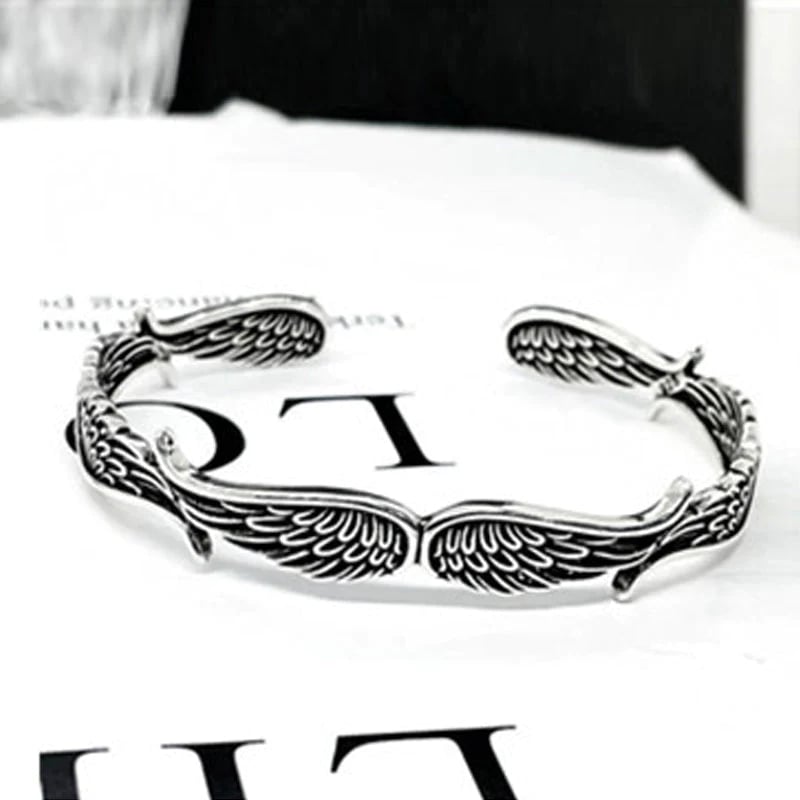 HaloHeart – Angel Wing Keepsake Bracelet