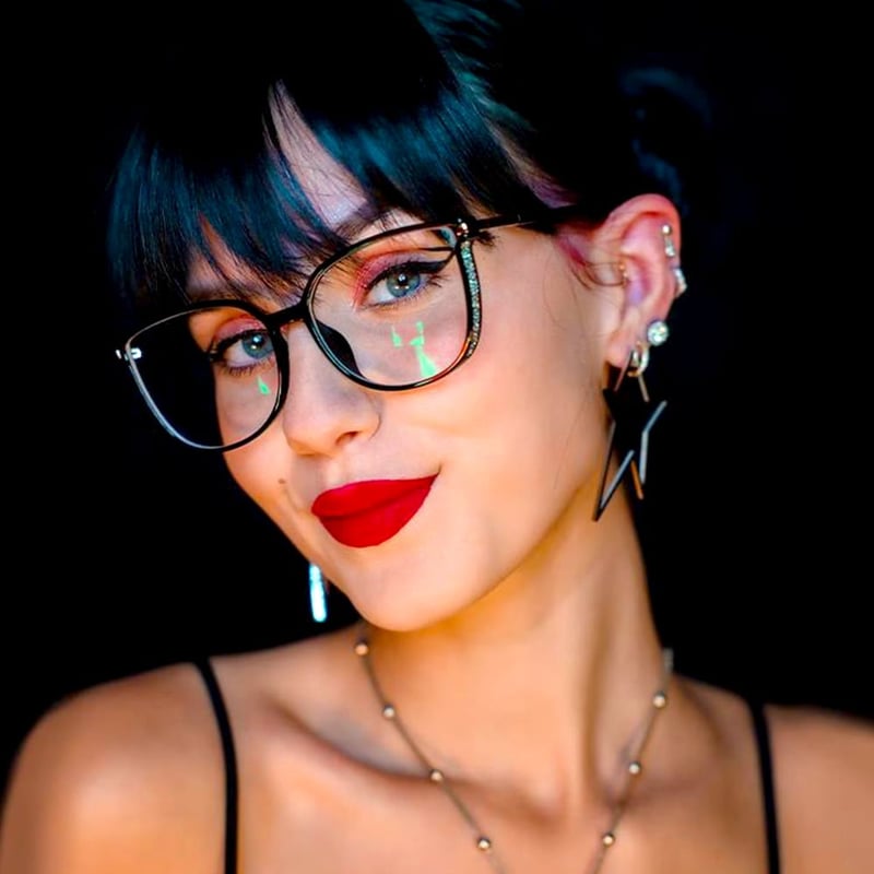 ModaEyes – Women’s Portable Fashion Reading Glasses
