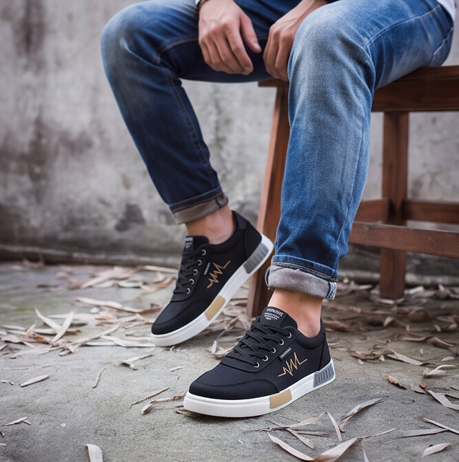 Pulseway — Canvas Sneaker with Heartbeat Detail