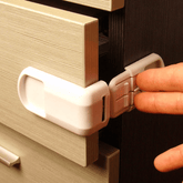 LittleGuard - Child Safety Lock