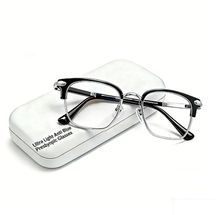 OptiClear – Multi-Focus Reading Glasses