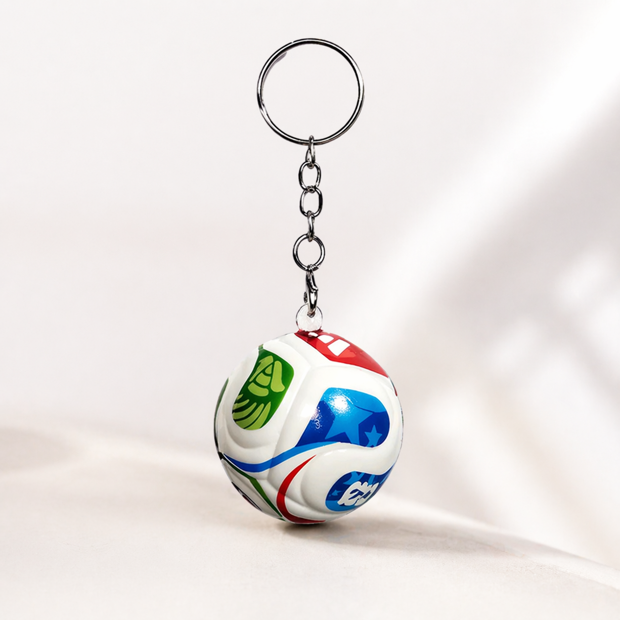 🔥Buy 1 Get 1 FREE: Share the Passion!⚽🏆 2026 World Cup Trophy Keychain