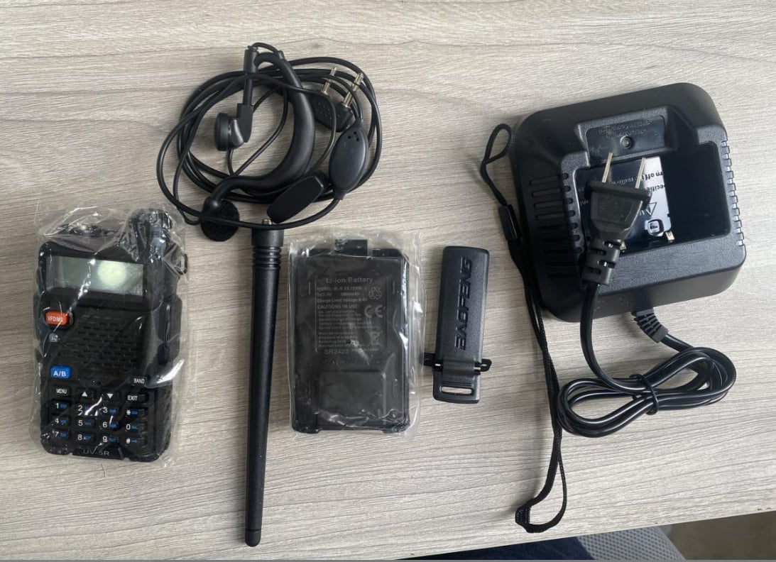 CommLink - Portable Ham Radio Transceiver