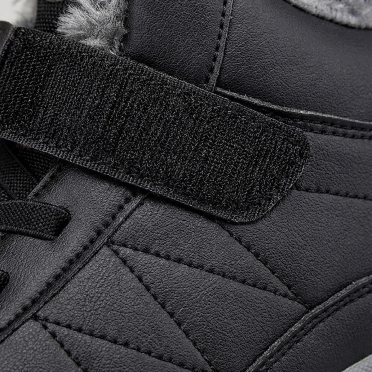 FrostFit™ – Thermal comfort shoes for cold and wet days