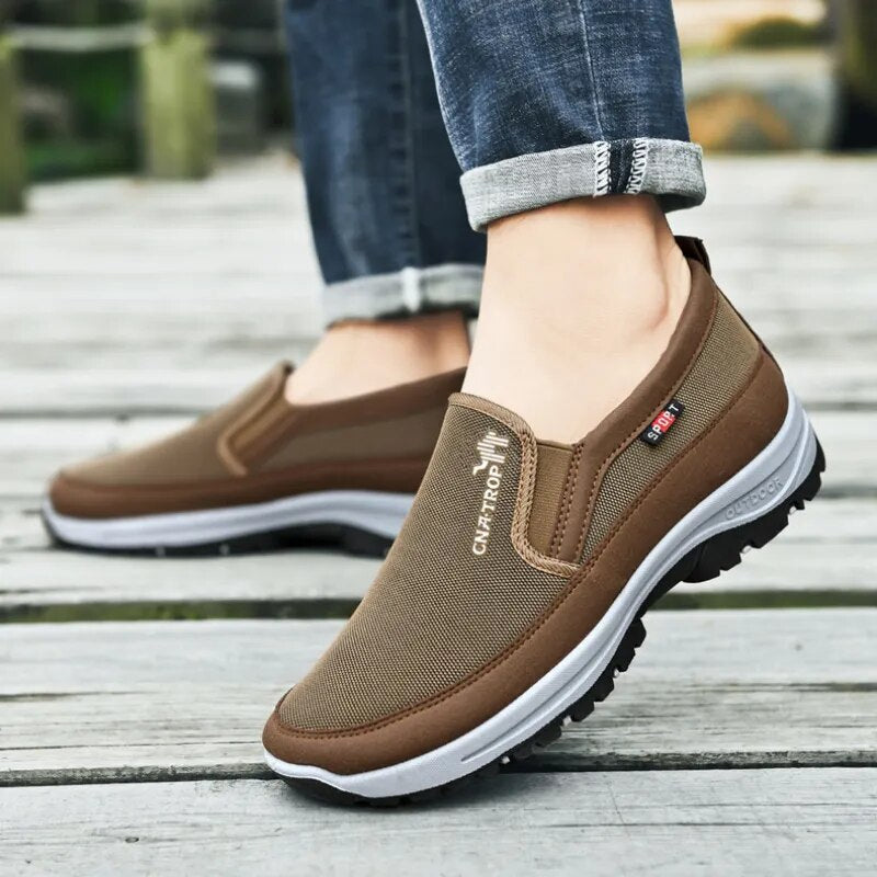 Resistant & Comfortable Shoes | Pheron Lupi™