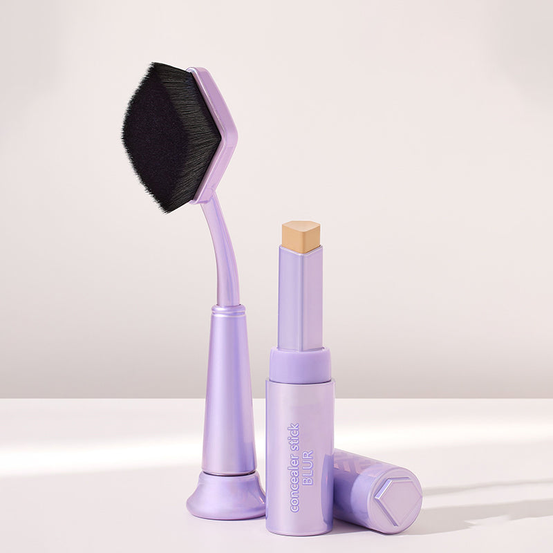 LumiCover – Natural Finish Blur Concealer Stick