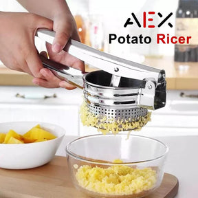 Squezzo – Portable Juice Maker