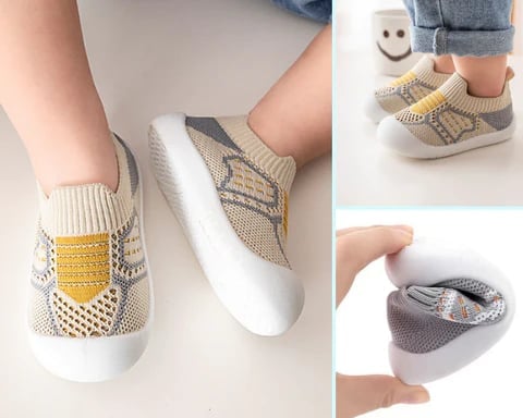 SnugSteps Baby – Anti-Slip Baby Slippers