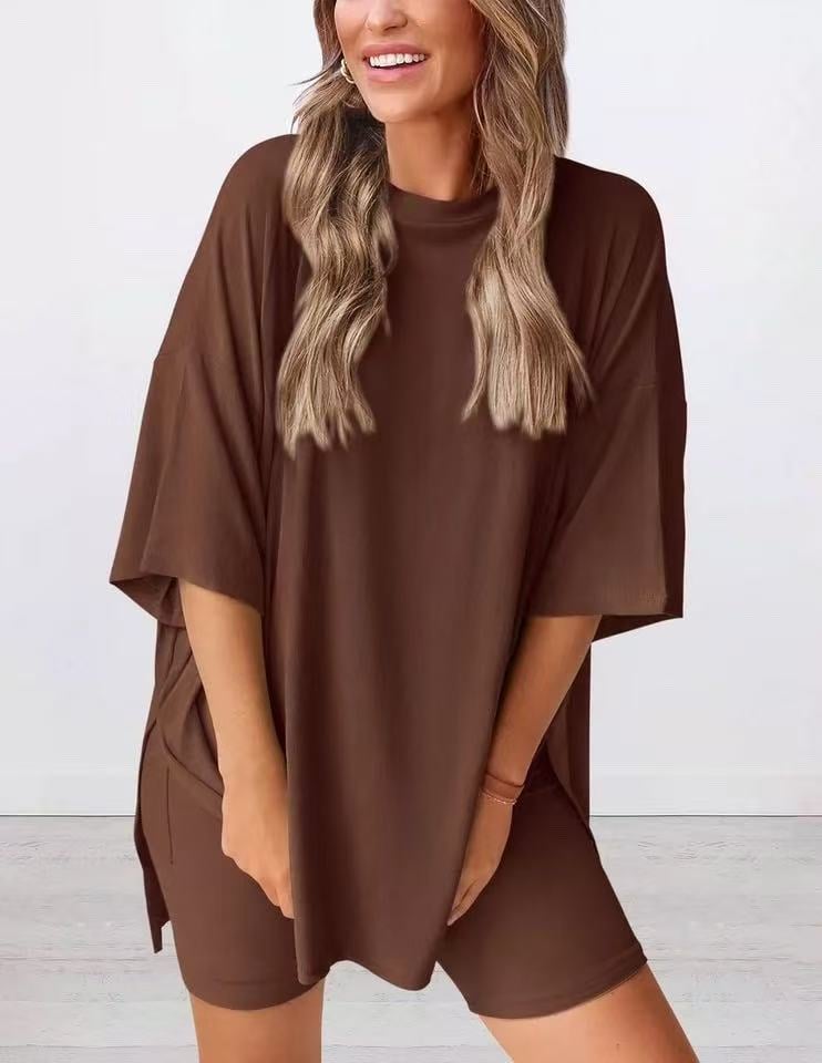 ComfiChic - Two Piece Relaxed Fit Set