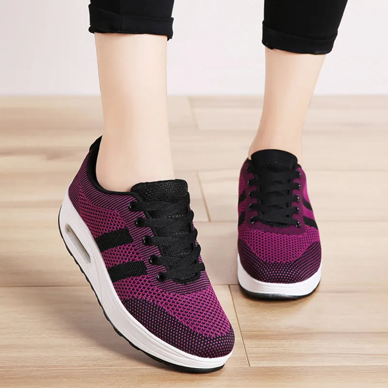 Orthopedic sneakers with air bubbles | Lupi