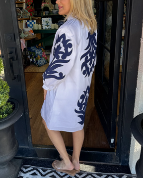 Veloura Chic – Effortless Elegance Dress