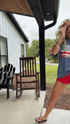 RedWhiteRebel – Retro American Flag Patchwork Tee