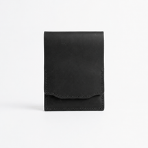HeritageCraft – Vintage Full-Grain Leather Snap Wallet