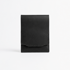 HeritageCraft – Vintage Full-Grain Leather Snap Wallet