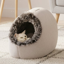 CozyPaws – Warm Retreat Pet Bed