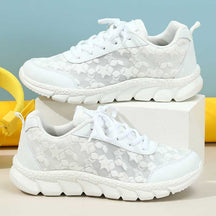 LumoRun – Lightweight Breathable Lace Sneakers