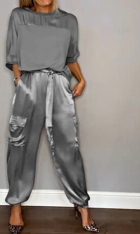 EleganceFlow Set – Chic Satin Co-Ord