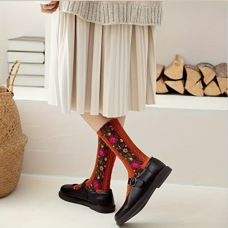 LumeFlora – Soft Cotton Embroidered Flower Socks