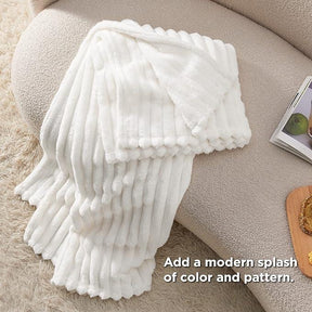 CozyStripe – Ultra Soft Striped Blanket