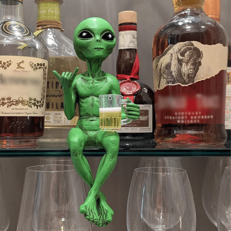 AlienMeme – Funny 2026 Alien Artwork