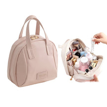 CosmoCarry – Multi-Compartment Makeup Bag