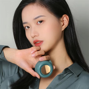 AirGrip – Hands-Free Cooling Clip Fan