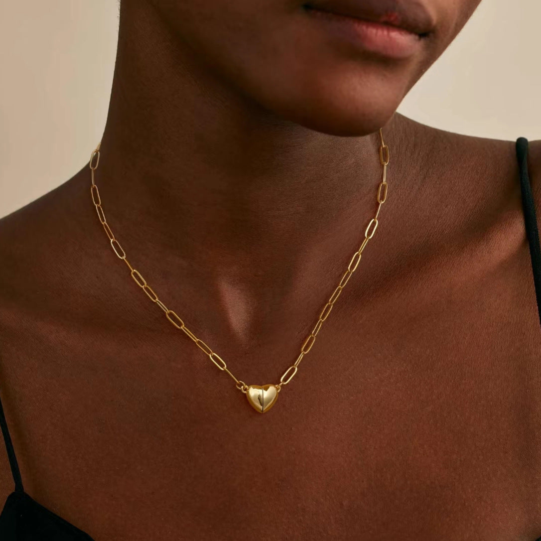 HeartLink – Magnetic Heart Pendant Necklace