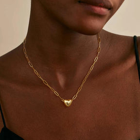 HeartLink – Magnetic Heart Pendant Necklace