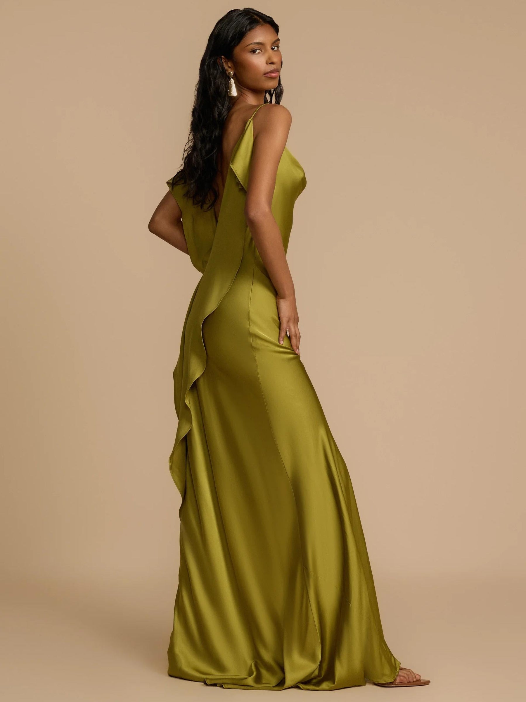 VelvetGrace – Elegant Comfort Slit Maxi Dress