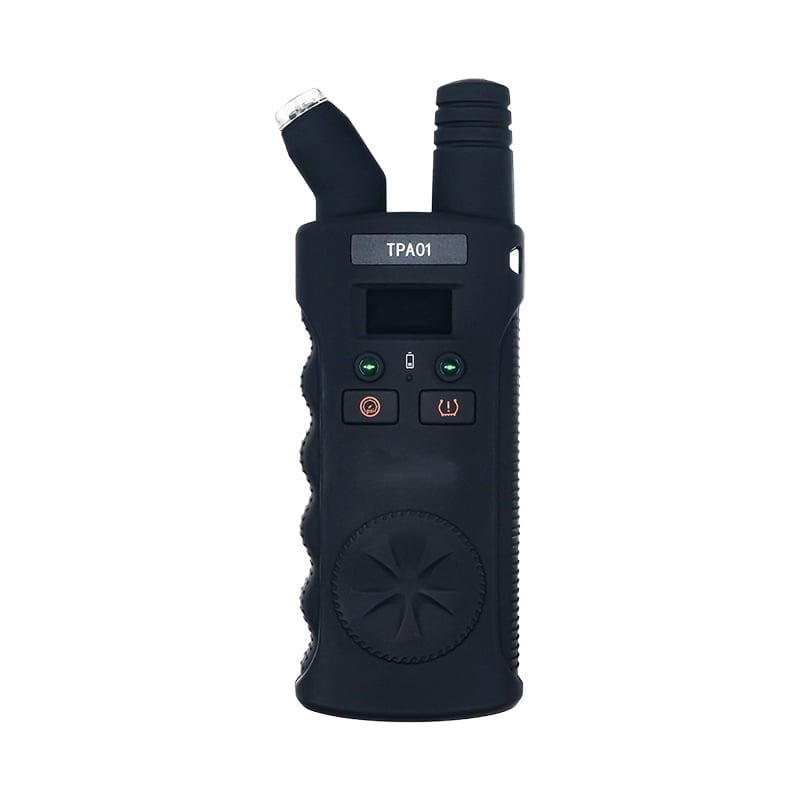 PressuraTech – Smart Tire Pressure Reset Device