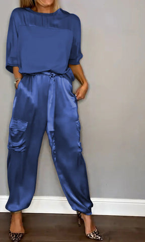 EleganceFlow Set – Chic Satin Co-Ord
