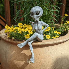 AlienMeme – Funny 2026 Alien Artwork