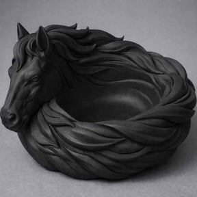GoldenMane – Elegant Horse Bowl