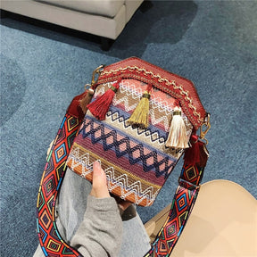WovenRelic - Vintage Craft Shoulder Bag