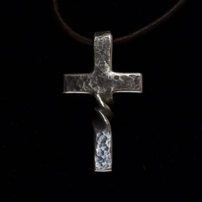 DivineTwist – Hand Forged Cross