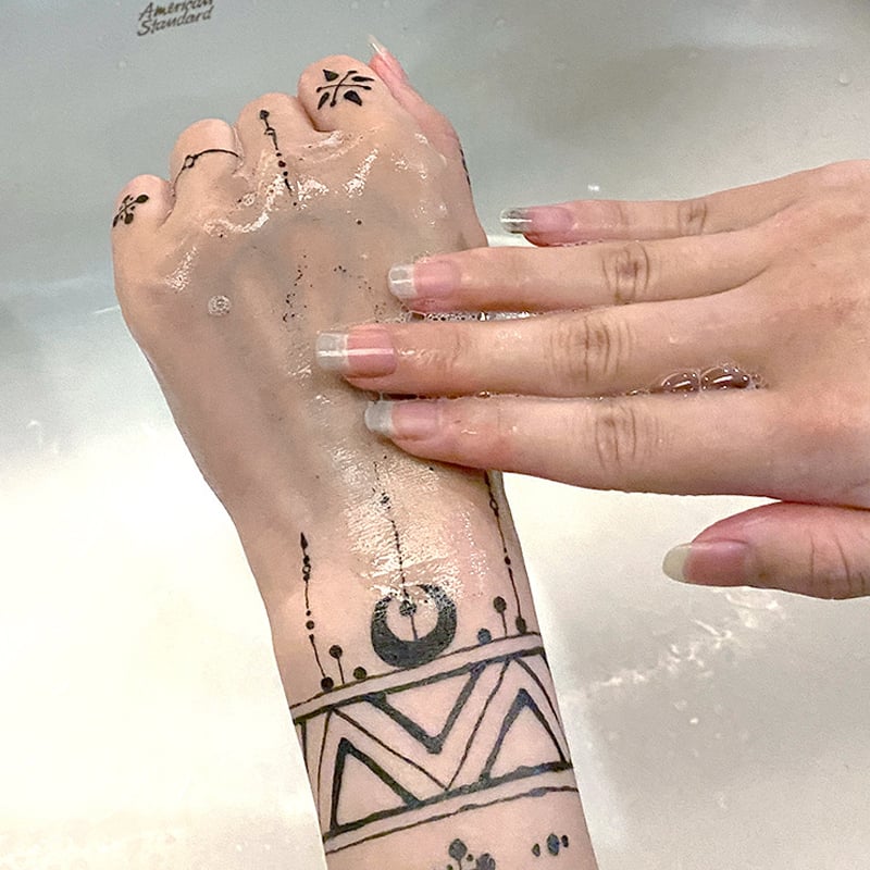 Artify – Temporary Tattoo Marker Set