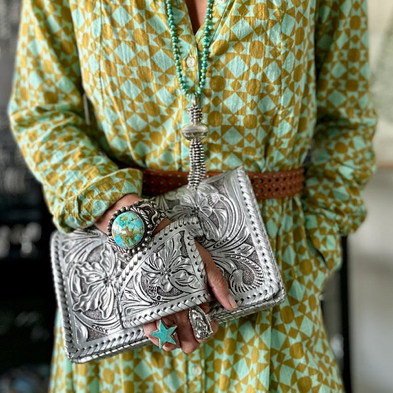 LuxeBlossom – Silver Flower Dance Western Style Clutch